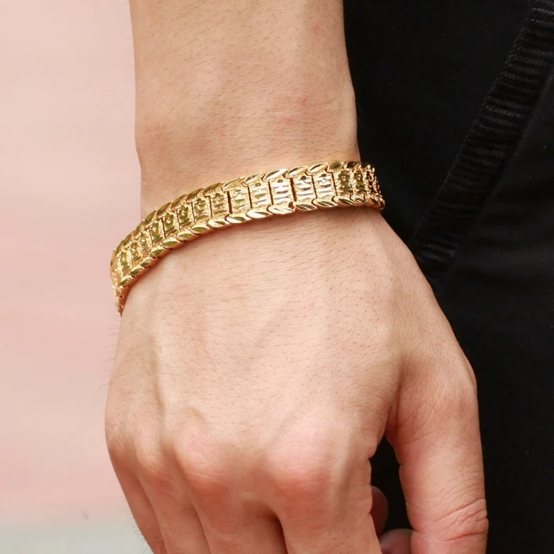 

Chunky Link Chain Bracelet Punk Hip Hop Gold Circle Bracelet Accessories Gift for Man Neo-Gothic Jewelry Unisex Charm Bracelet
