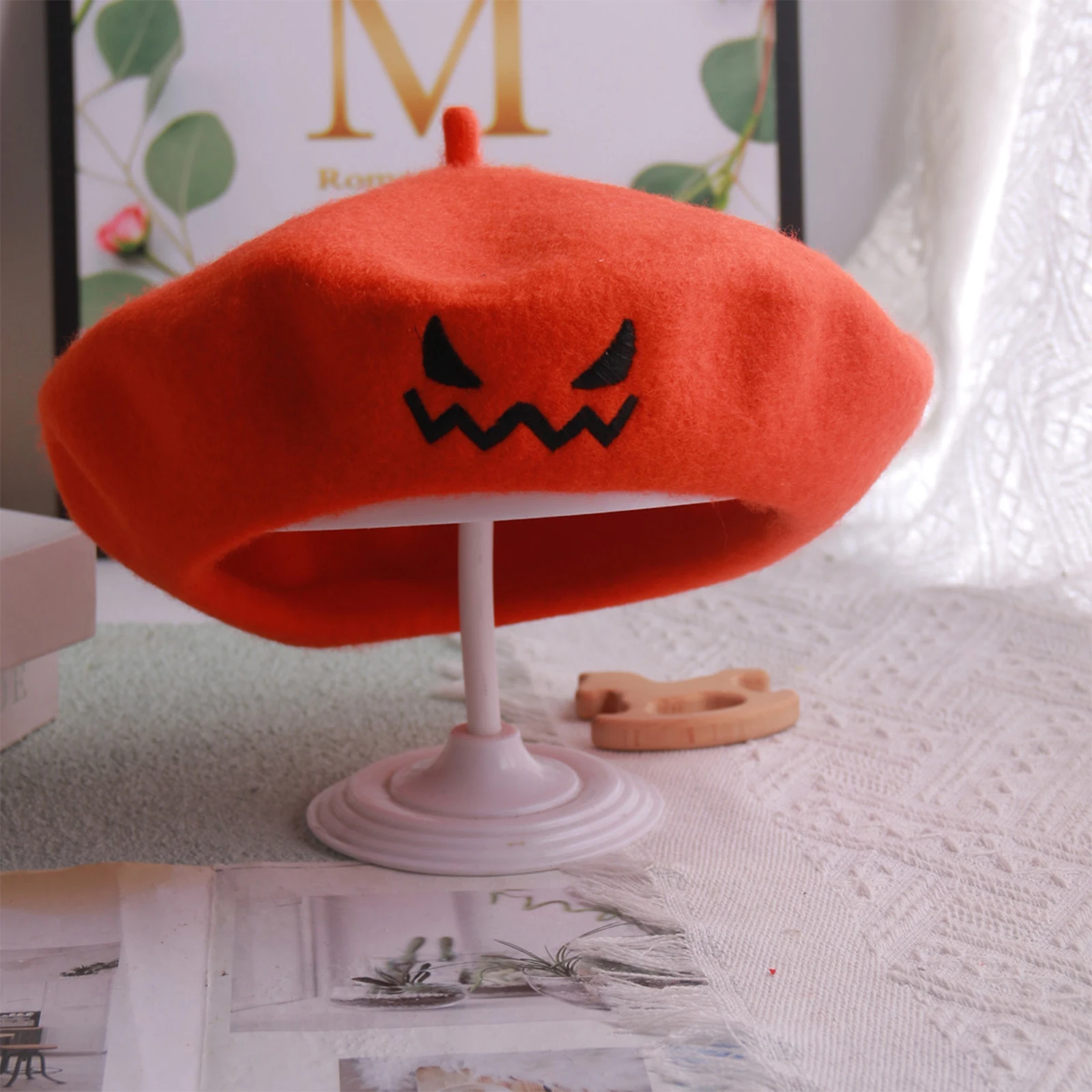

3 Colors Halloween Pumpkin Beret with Funny Expression Woolen Classic Autumn Ladies Accessory
