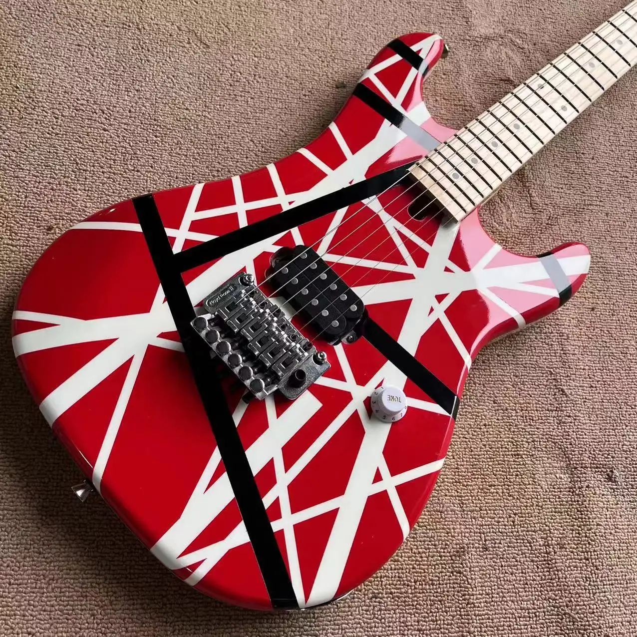 

Red Body Stylish Black White Lines Electric Guitar Chrome Hardware