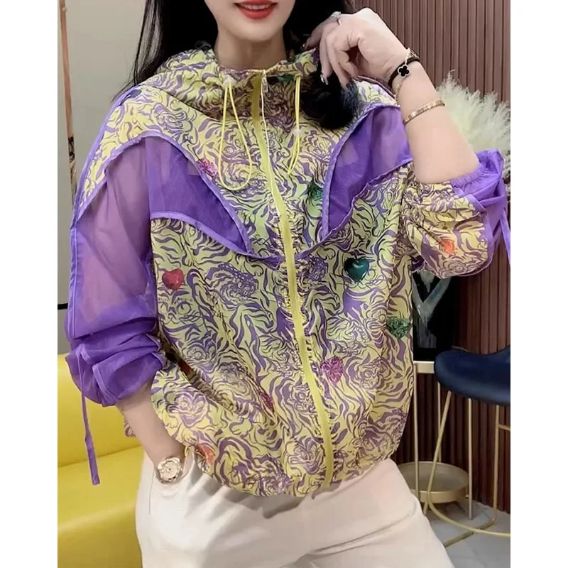 

2023 New Spring and Summer Fashion Thin Niche Design Loose Casual Oversize Women's Versatile Hooded Tie Up Sun Protection Jacket