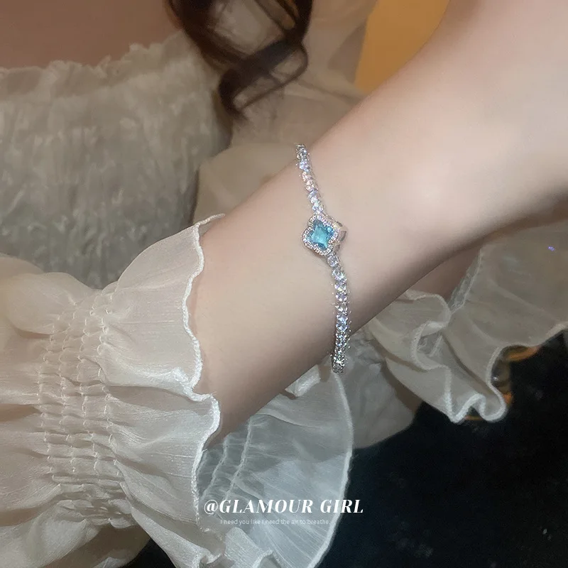 4 Colors Of Flowers Lovely New Design Luxury Natural Flower Botanical Bracelet Women High-quality Exquisite Jewelry Creative