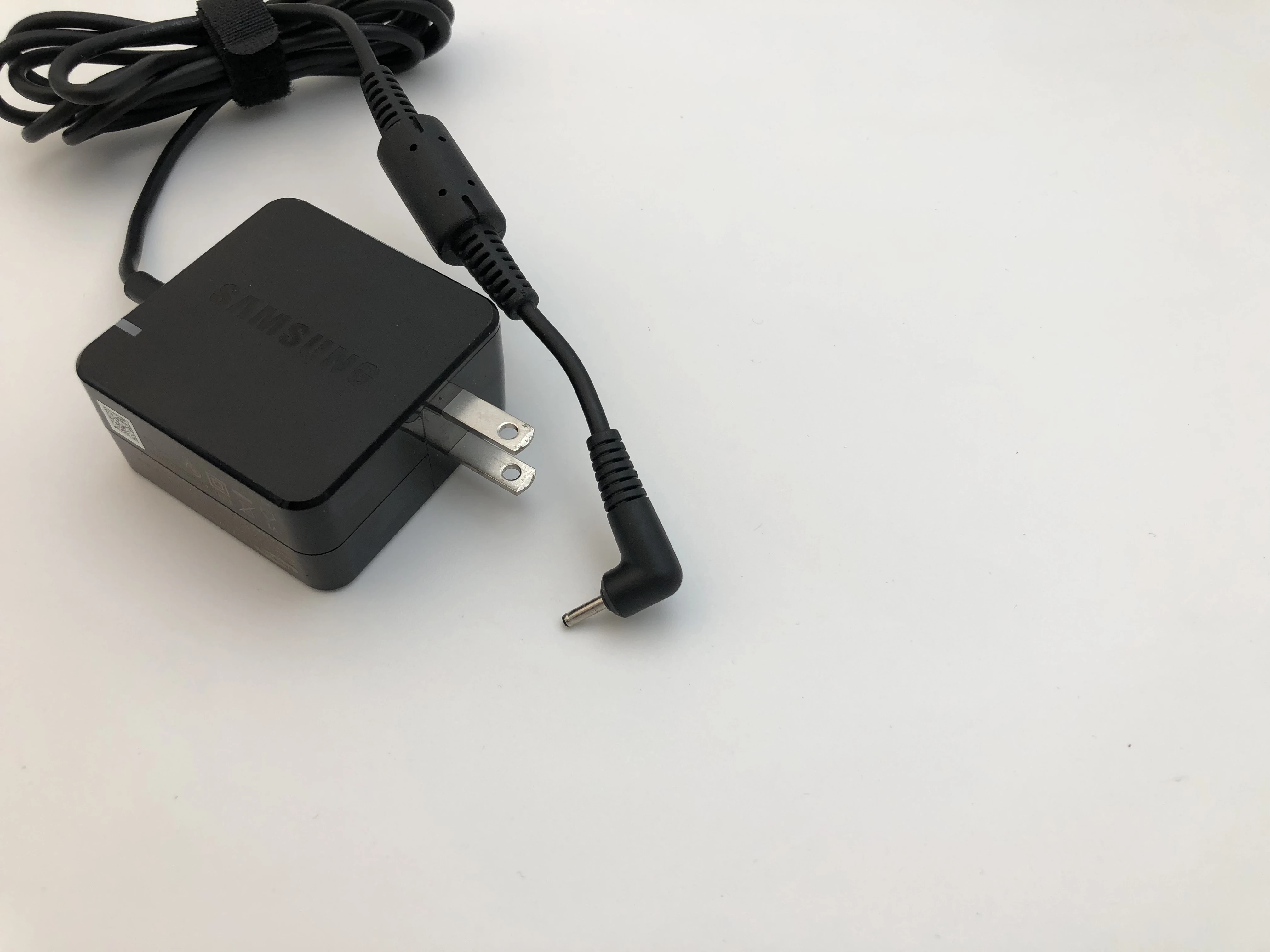 Оригинальный новый полный SAM 26 Вт 12 В 2 а адаптер питания с круглым интерфейсом