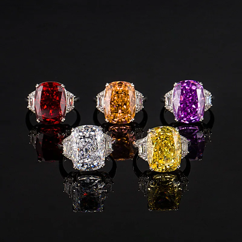 Обручальные кольца из высокоуглеродистого белого золота с блестящим покрытием