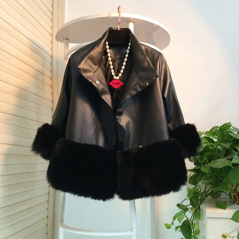 2023 Winter Elegant PU Leather Coats Women Autumn Loose Long Sleeve Turn-down Collar Patchwork Artificial Fur Short Coat Famale