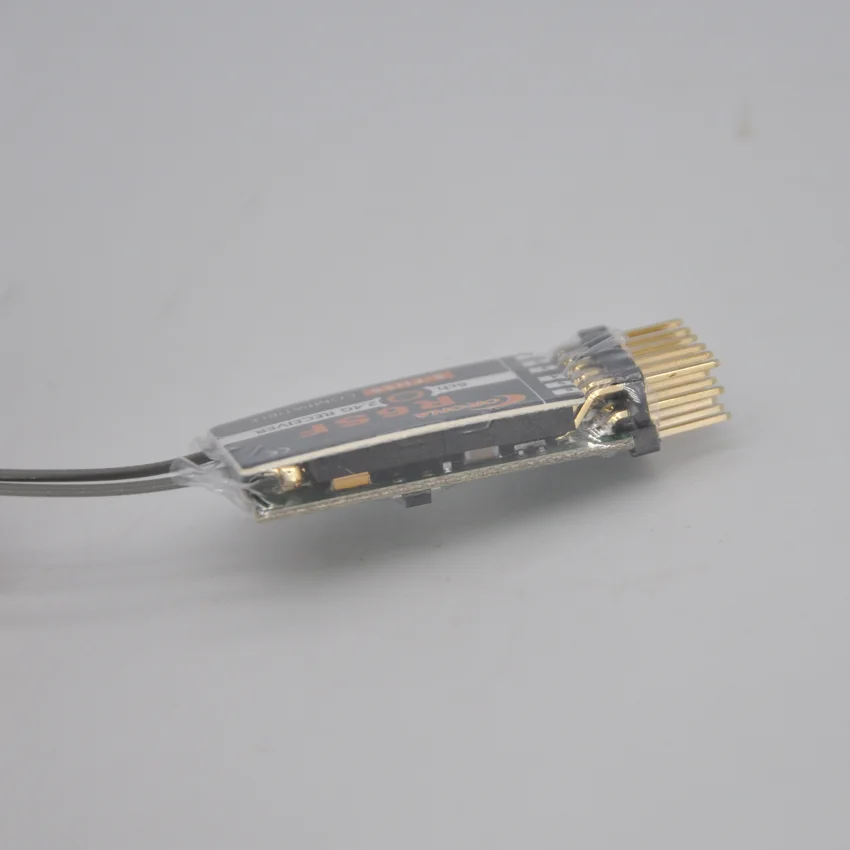 Фото Ресивер Corona R6SF 2,4 ГГц S-FHSS/FHSS FUTABA, совместимый с 6 каналами Micro S.bus №4