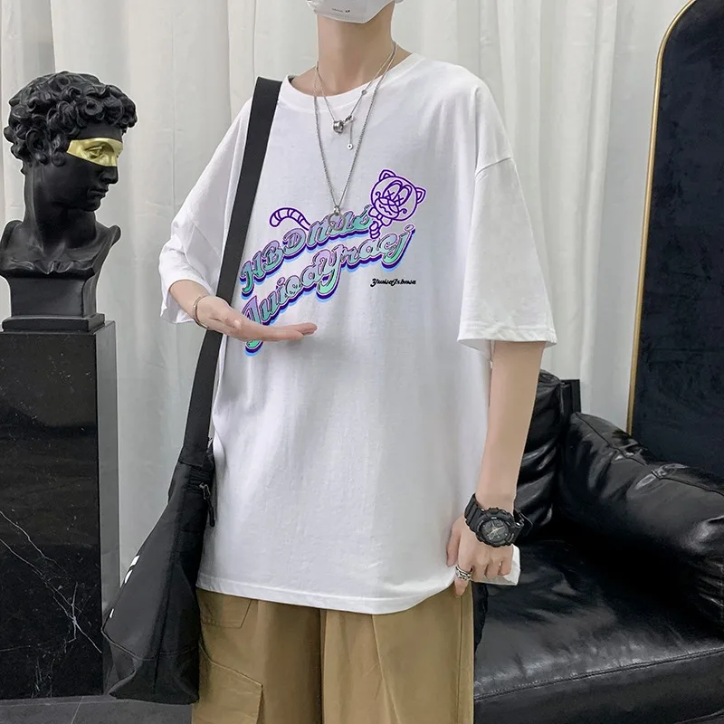 

Real shot 2022 Summer Round Neck Printed Short Sleeve T-Shirt Men's Hong Kong Style Loose Leisure Five and a Half Sleeve T-Shirt