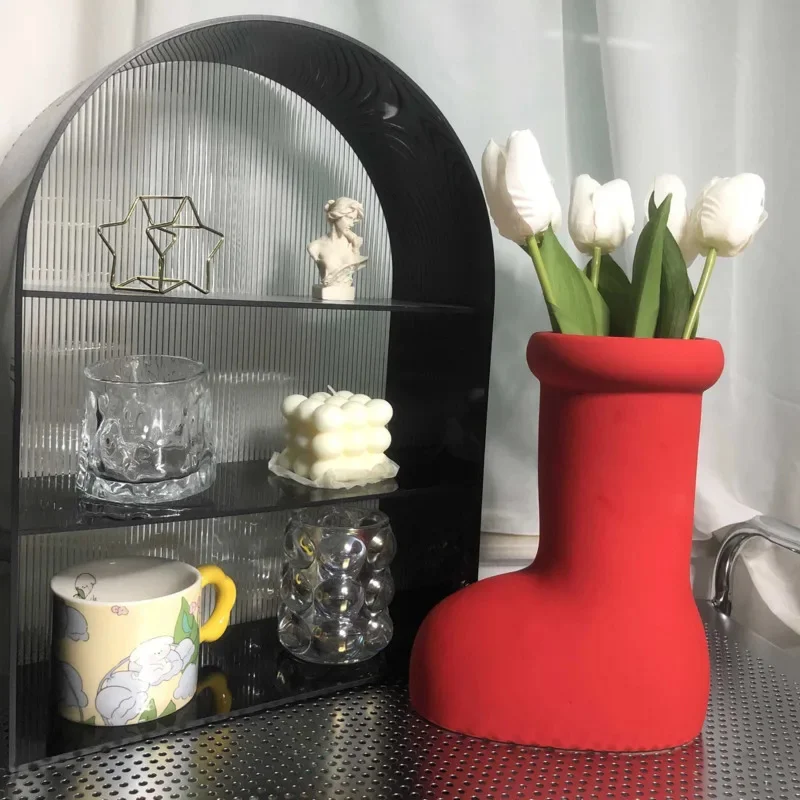 

Creative Ceramic Bright Red Shoes Tissue Box Minimalist Design Vase Decorations Crafts home Tabletop Decorations