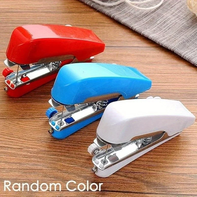 1 шт. Draagbare Mini Hand фило Naaimachine Eenvoudige Bediening Naaien Gereedschap Doek Stof Handige Handetà Tool Lyq