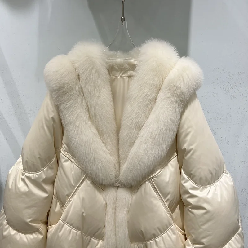 Новинка сезона осень-зима 2023 года модное пальто с гусиным пухом стройнящее из