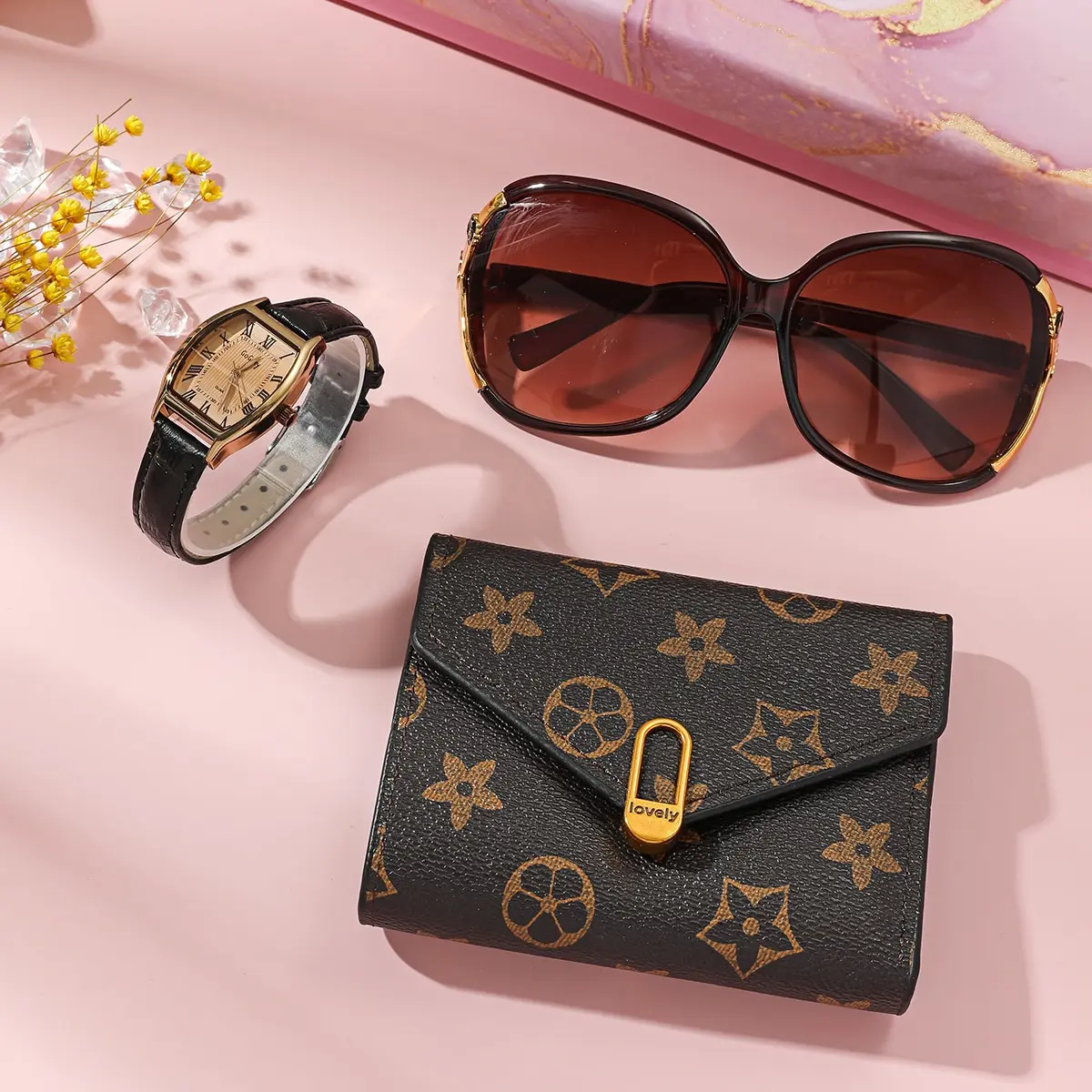 Women Creative Gifts Box Set Watch Sunglass Wallet Holiday Practical 3pcs Birthday Gift Box Set for Mother Girlfriend Student
