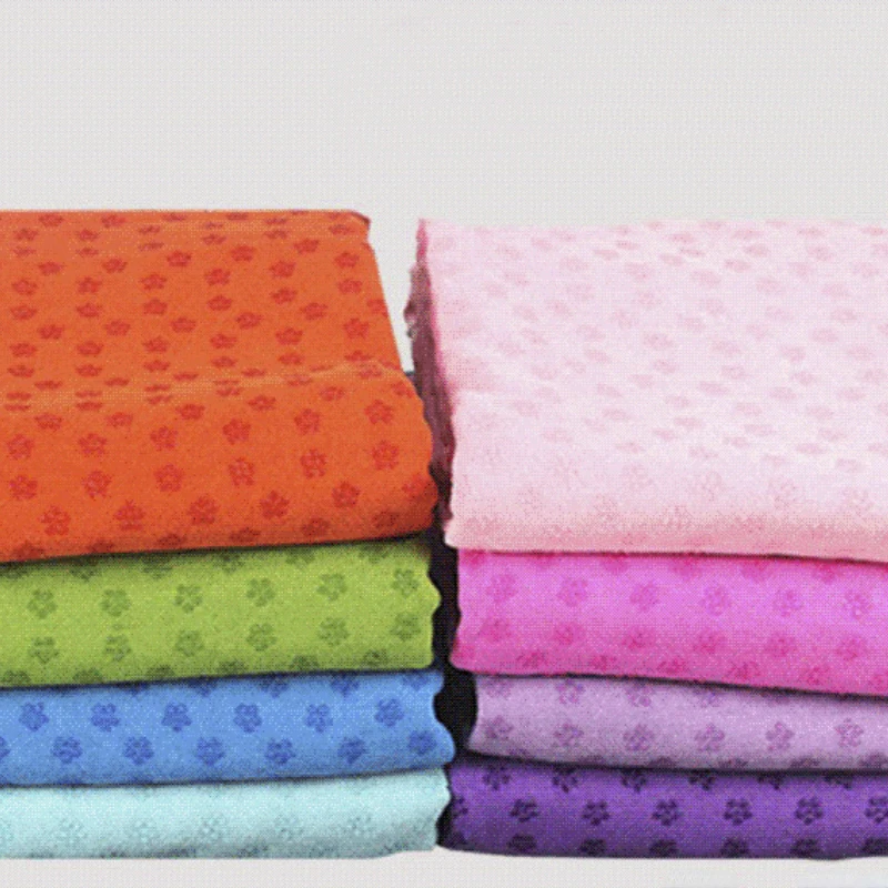 Yoga Blanket Antiskid  Mat Towel Microfiber Blanket Soft Thickened PVC Sports Equipment Sports Travel FoldingFitness Pilates Mat