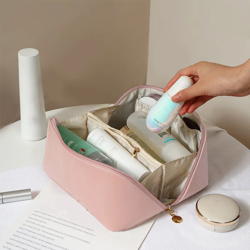 Large capacity Travel Cosmetic Bag Pu Makeup Case Organizer Waterproof Tote Makeup Bags Women Toiletry Make up Bag for Girls