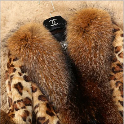 Ladies Leather Fur Coat Fall Winter Women's Faux Rabbit Fur Leopard Fur Women's Coat Plush Loose Furry Coat Faux Fur Coat