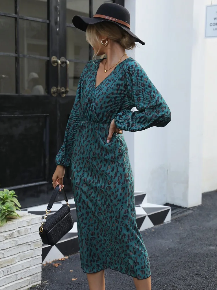 

Toppies Dark Green Pleated Print Dress V Neck Elegant Vintage Elastic Waist Dresses