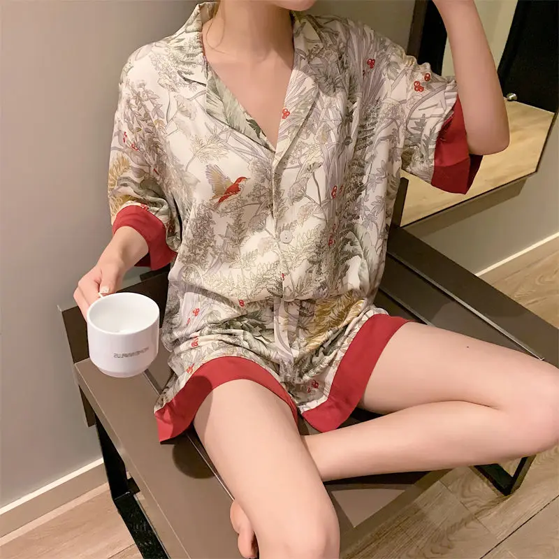 Ice silk pajamas women summer suit high level silk short sleeve shorts girl leisurewear appearance can be worn outside