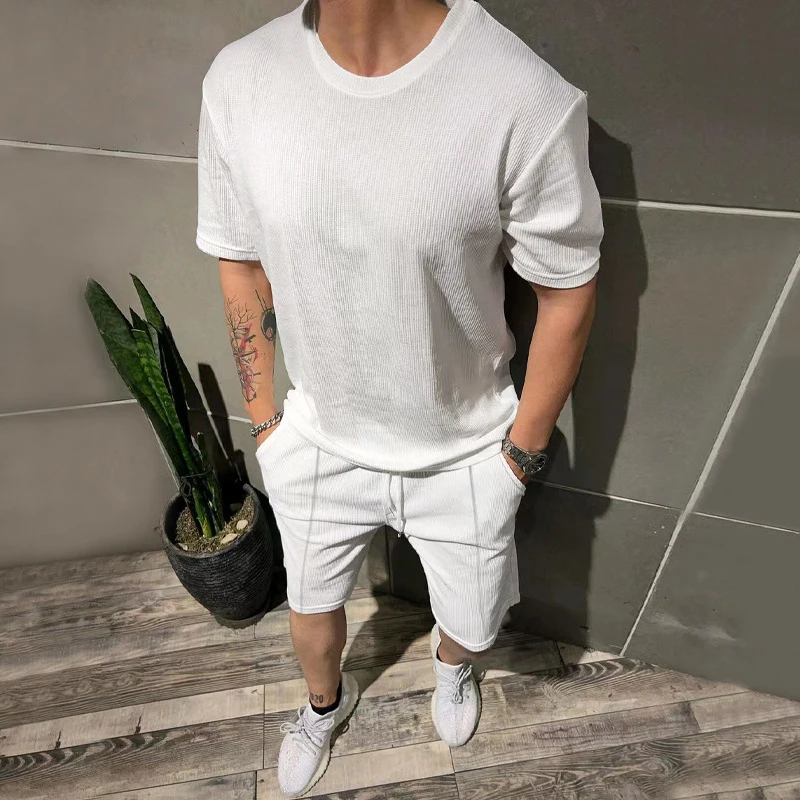 

Мужской спортивный костюм с шортами, повседневный костюм из рубашки с коротким рукавом и брюк на шнуровке с карманами, однотонный летний ко...