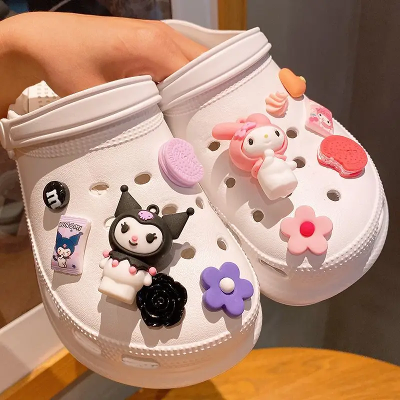 

Летняя кавайная аниме курomi Cinnamoroll My Melody дырка обувь аксессуары обувь цветок Diy обувная Пряжка трехмерная кукла подарок