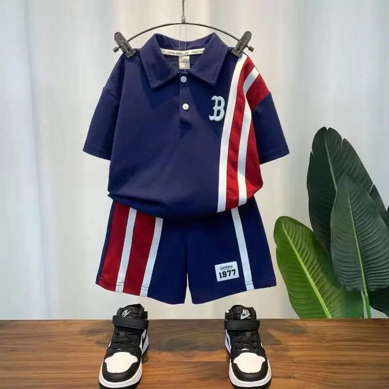 

Childrens PoLo Shirt Boys Summer Middle And Large Childrens Suit 2023 New Boys Shorts Casual Sports Two-Piece Set Kids Outfits