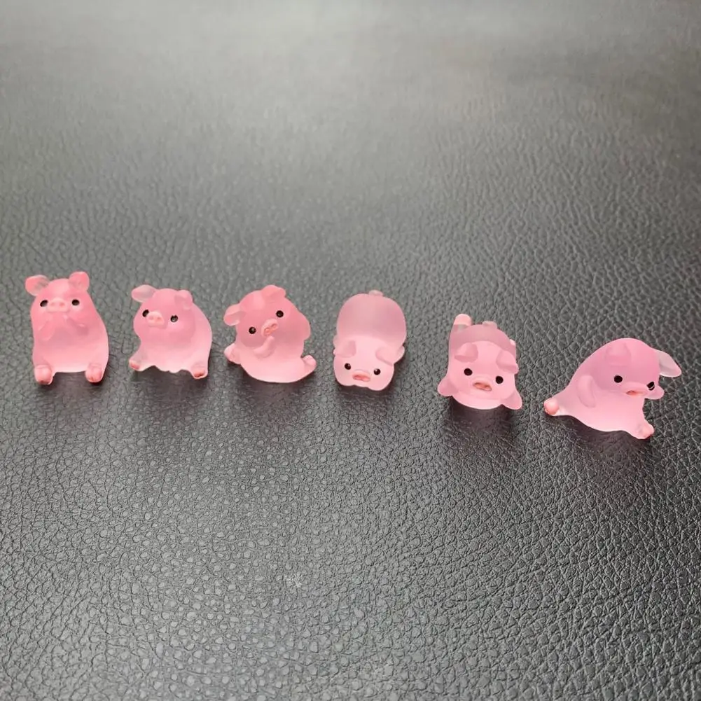 

Wide Application 6Pcs/Set Delicate Cartoon Piggy Resin Model Ornaments Exquisite Car Ornaments Vivid Car Decoration