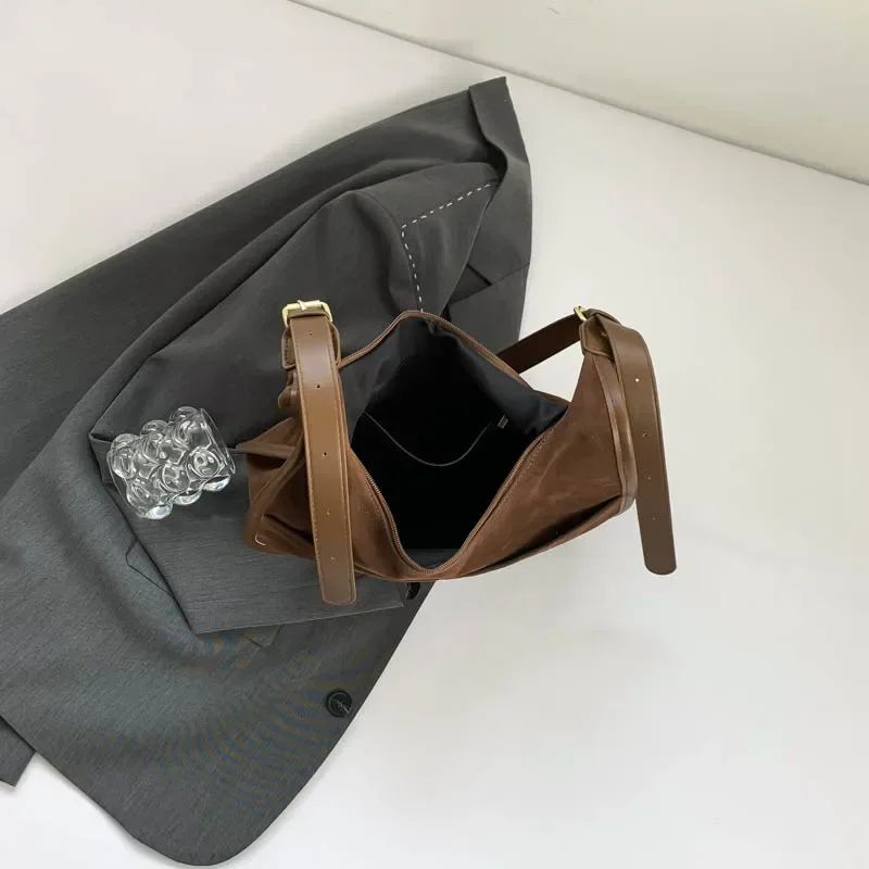 Сумки на плечо женская сумка-хобо для женщин зима 20225 новый тренд ретро Y2K