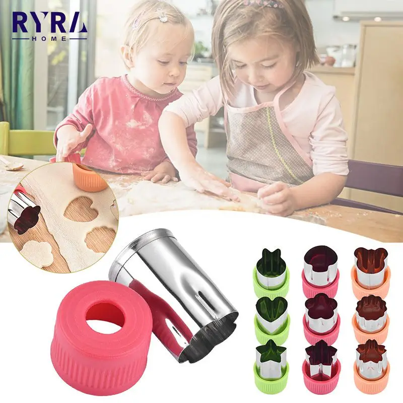 

Portable Stainless Steel Cutters Mold 3Pcs/set Heart Shape Vegetables Cutter Fruit Cutting Mold For Kitchen Gadgets Cook Tools
