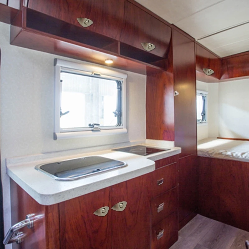 Металлические замки для бытовой мебели металлические с кнопками-защелками