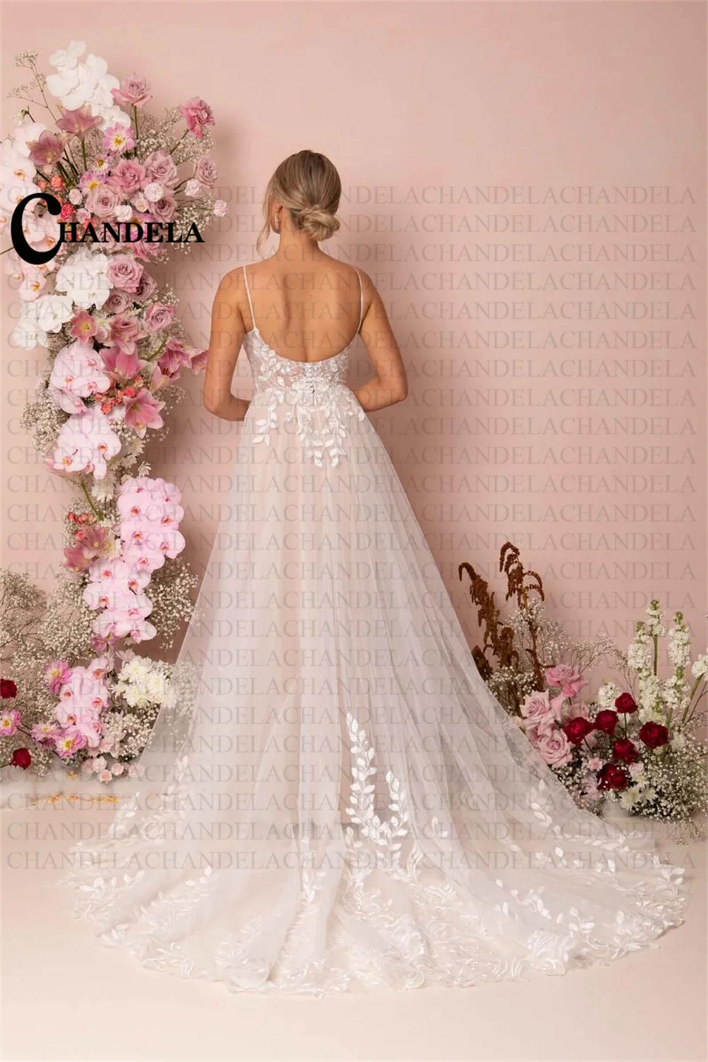 Рисунок 2 - Женское свадебное платье на бретелях-спагетти