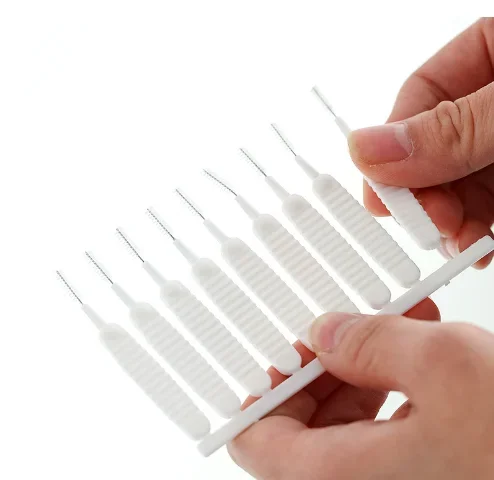 

Щетки для чистки душевой лейки