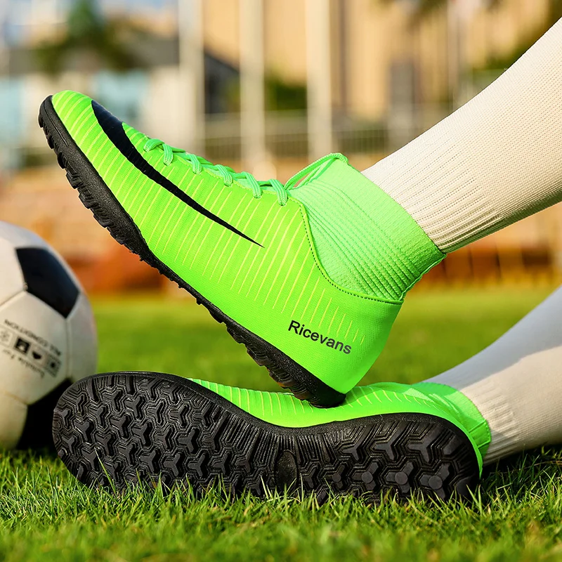 Hot Sale Original Men Soccer Shoes Society Football Boot Black Professional Spike Artificial Turf Indoor Soccer Cleats Boots Man