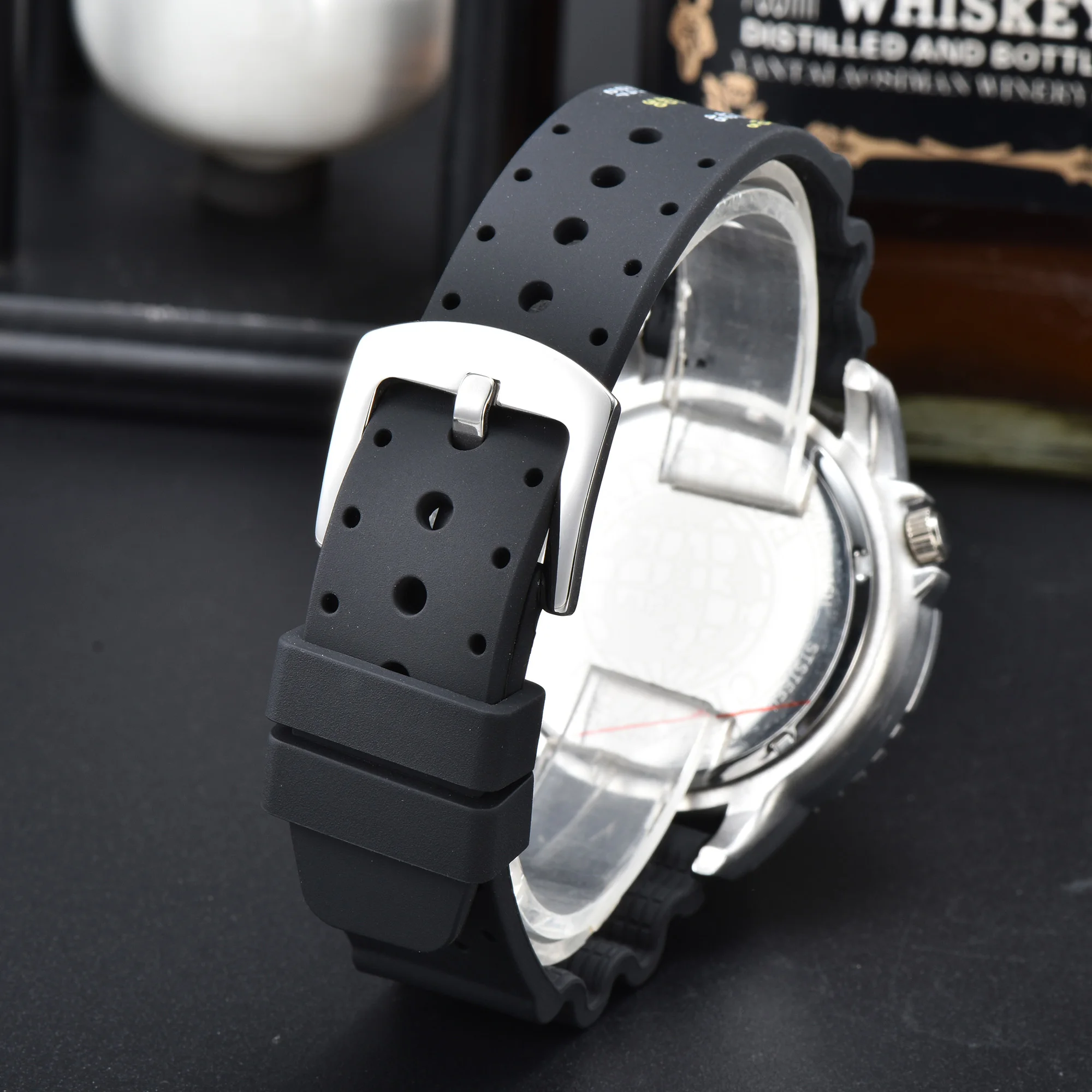 Original CITIZEN Sports Diving Watch Silicone Luminous Men's Watch BN0150 Ecology-Drive Watch Men's Eco-Drive Series Black Dial