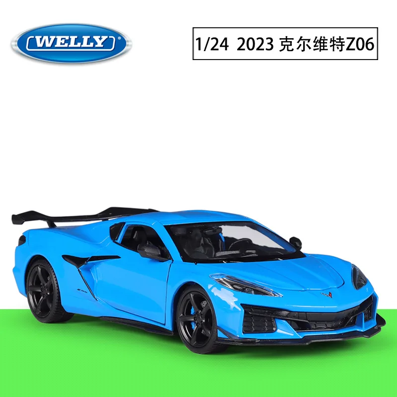 Фото Новинка: Коллекционная модель спортивного автомобиля Chevrolet Corvette Z06 2023 года, масштаб 1:24, из сплава, для сценариев и подарков №2