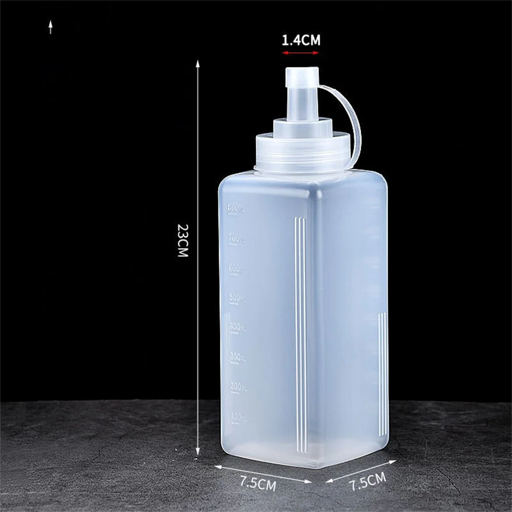 

1 Pcs Squeeze Condiment Bottles 800/1000ML Large Diameter Dustproof Plastic Squeeze Sauce Bottle Dressing Bottle