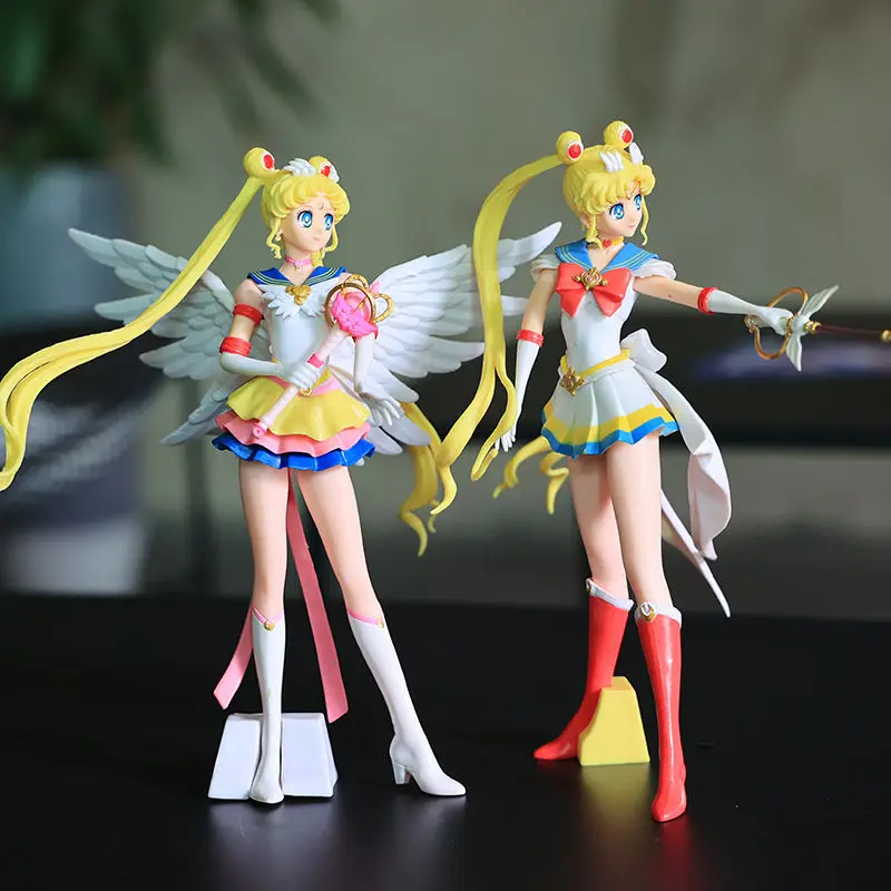 

24cm Eternal Sailor Moon Figures Anime Tsukino Usagi Action Figure Eternal Tiare PVC Cake Ornaments Collection Model Toys Gifts