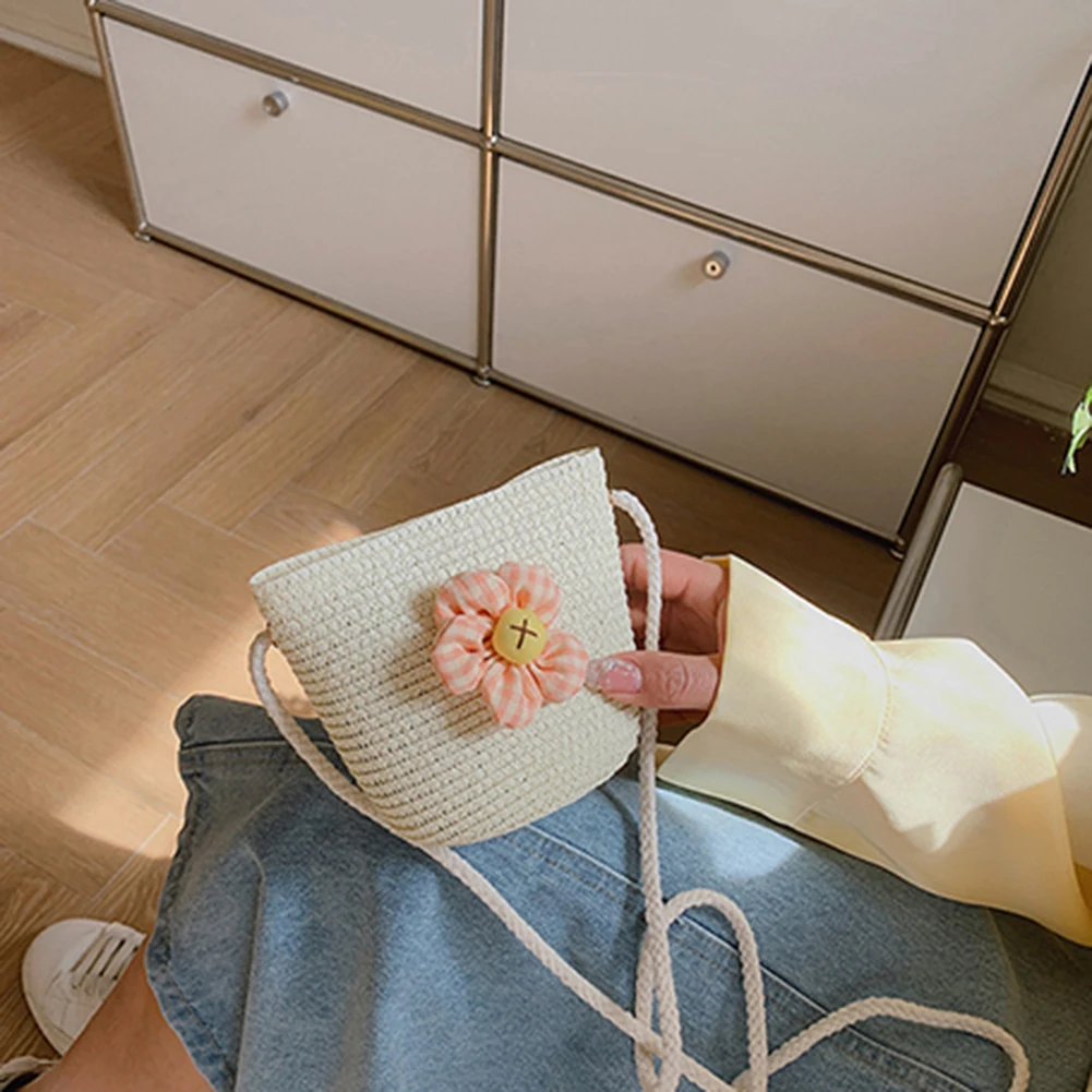 

Соломенная Сумка на плечо для женщин, модный летний мессенджер ручной работы, пляжный миниатюрный дорожный саквояж с цветами через плечо