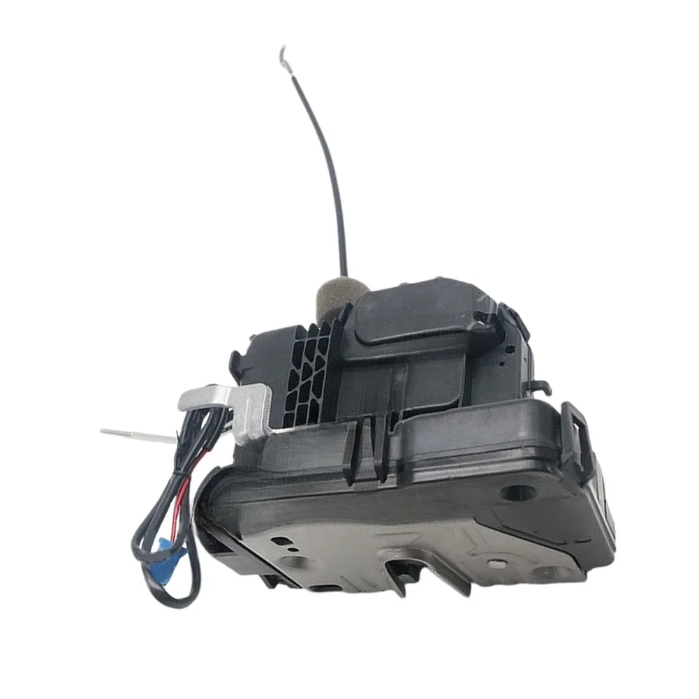 Фото Привод замка двери Power Lock Actuator (как на фото), пластиковый и металлический корпус, не требует программирования, для Mercedes E-Class W211 №1