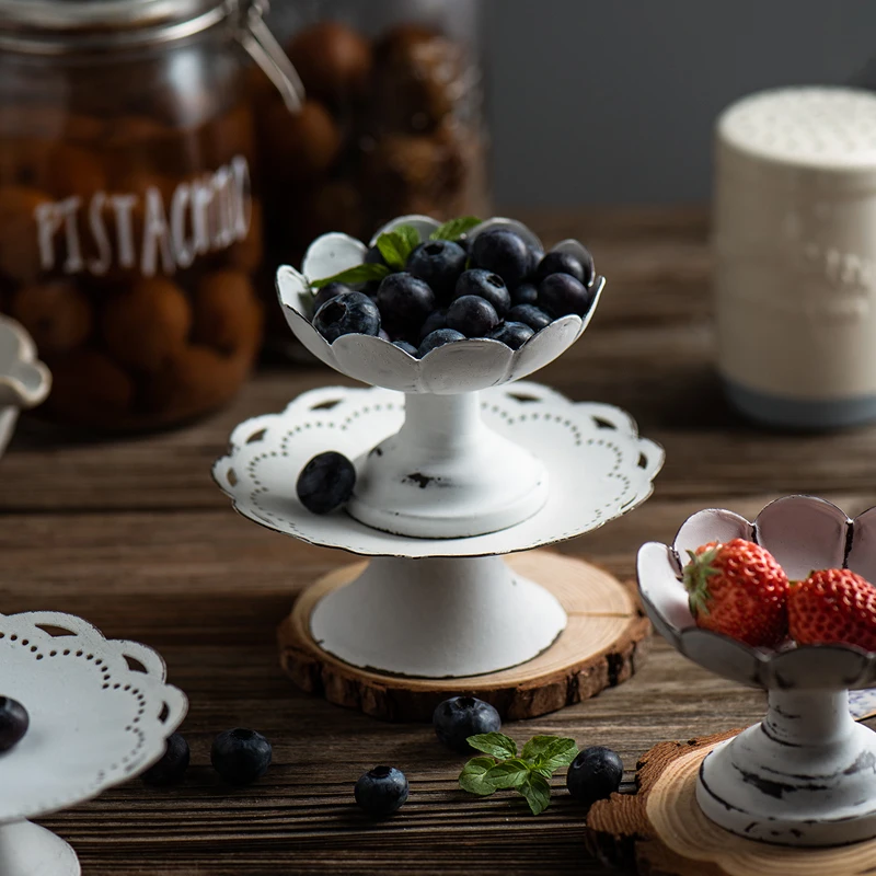 

Европейский белый кованый железный Ретро старинная тарелка фотография фотореквизит для вечерние НКИ свадьбы