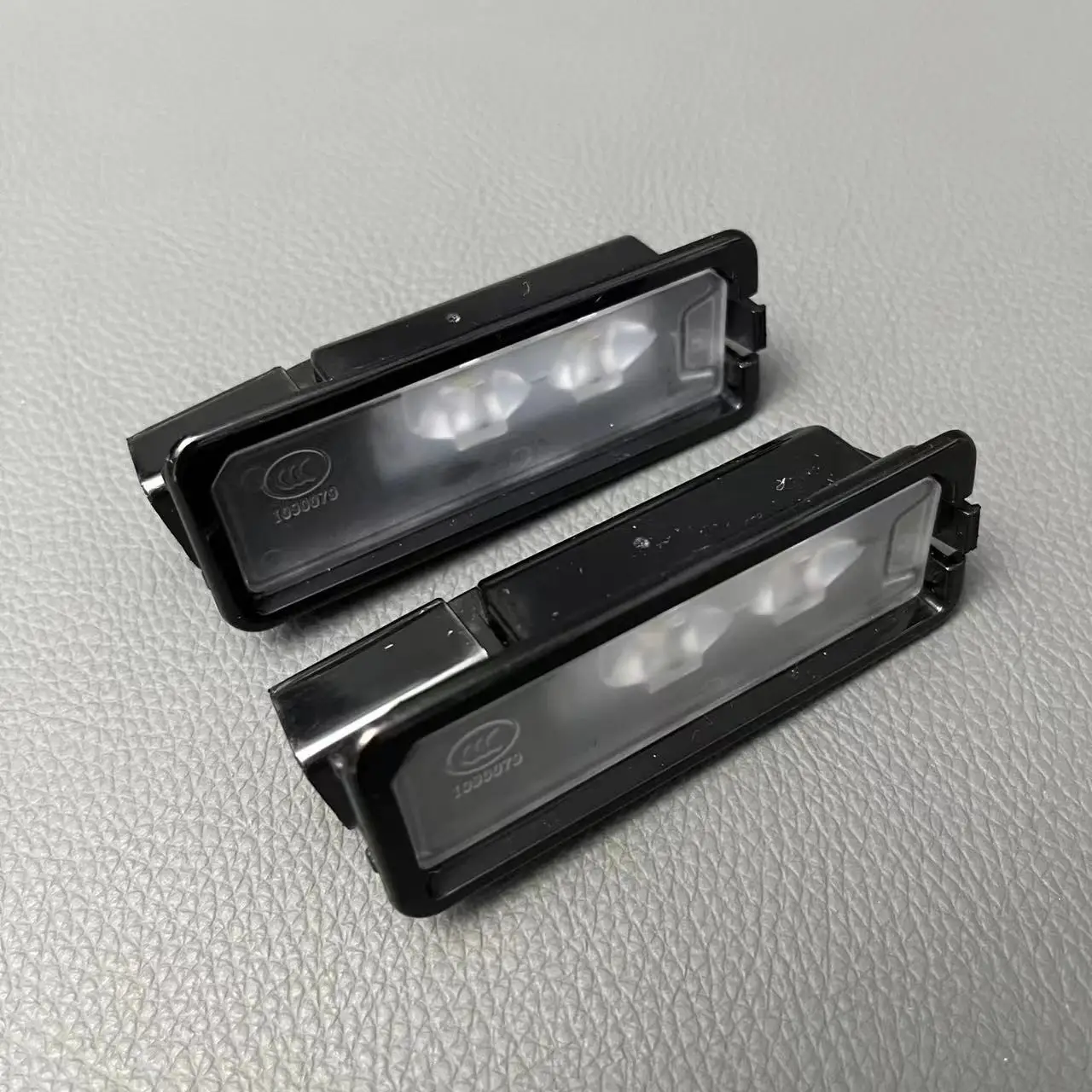 

Для VW Golf 7 MK7 Passat B7 Eos CC Scirocco светодиодный номерной знак для Beetle 35D 943 021 A 35D943021A 1K8943021C