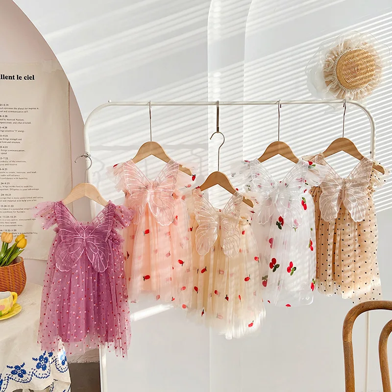 

2023 Summer New Korean Fly Sleeve Butterfly Wings Girls Dress Polka Dot Baby Gauze Dress Fruit Embroidery Puffy Princess Dress