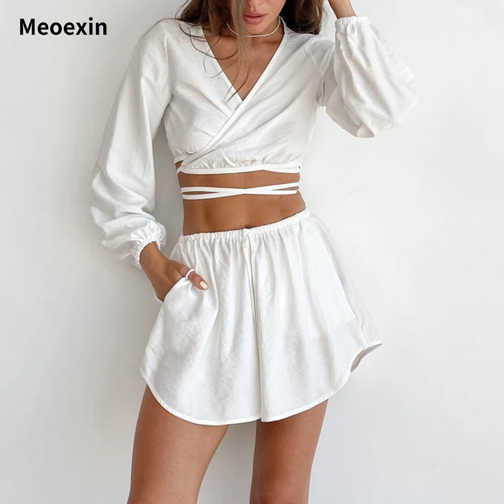 

sexy pajamas with exposed navel slim fitting and comfortable shorts set can be worn outside casual deep V-neck household clothes