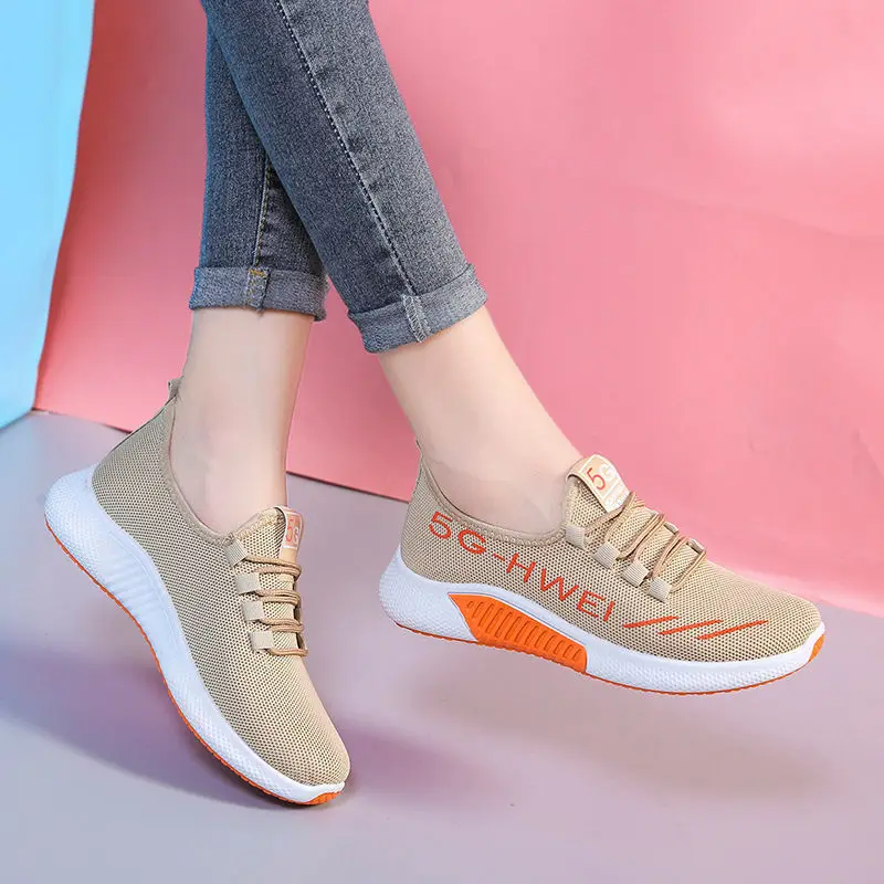 New Korean Version of Women's Shoes Fashion Comfortable Walking Sneakers Women's Breathable Mesh Leisure Running Shoes