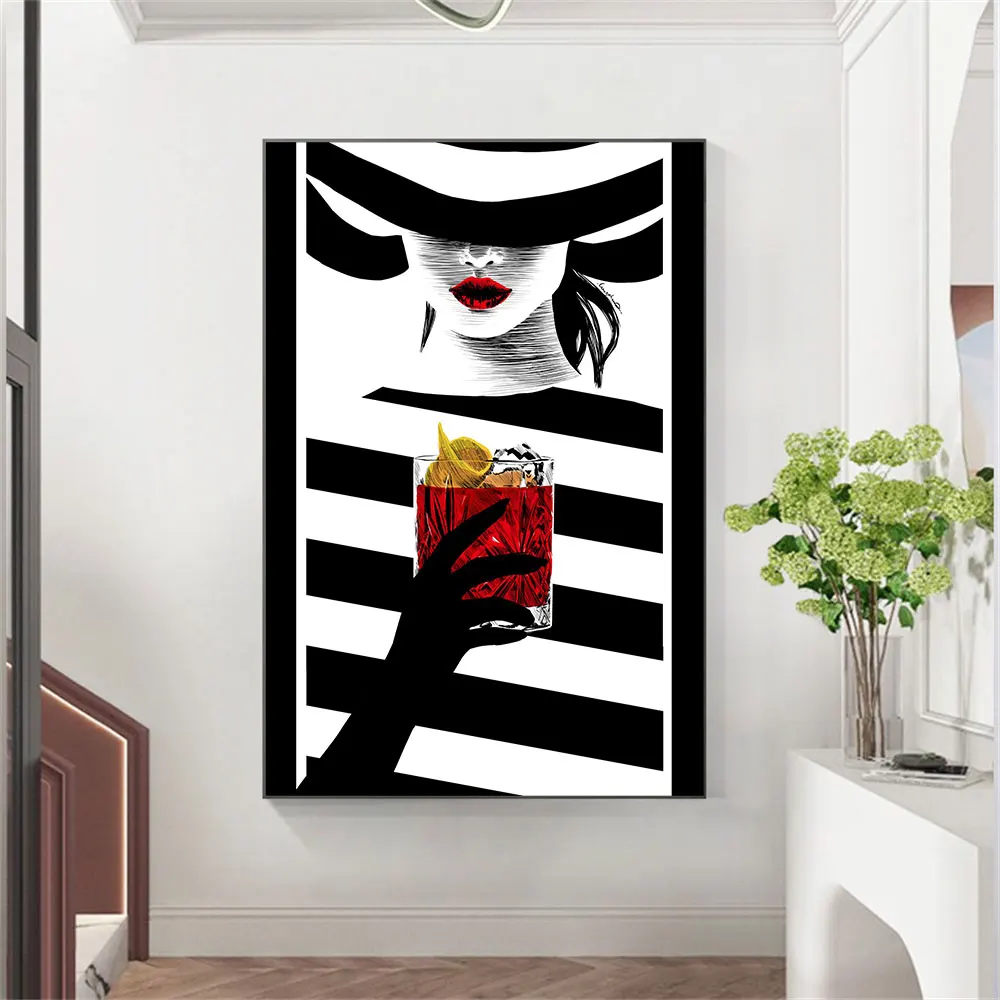 Черно-белая модная женщина в стиле поп-арт крутая красота для девочек питьевая