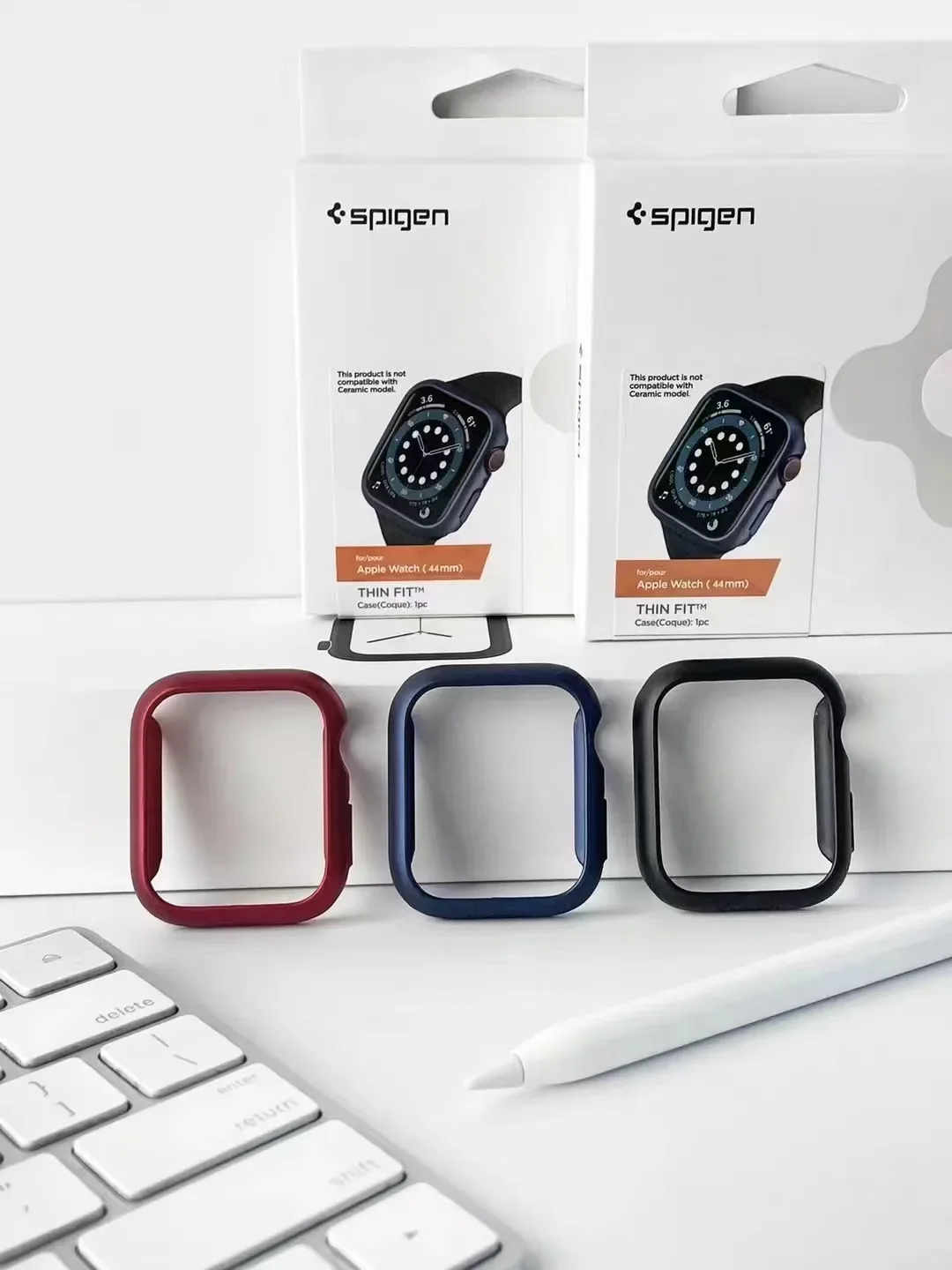 Металлическая подставка для Apple Watch Series 7/6/SE/5/4 (49 мм 41 45 44 40 мм)