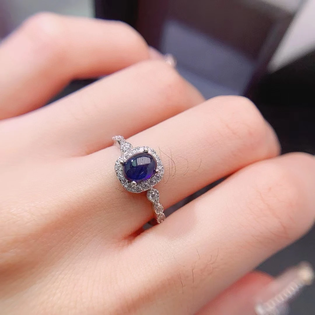 Кольцо с темно-зеленым сапфиром 5 мм * 6 925 карат