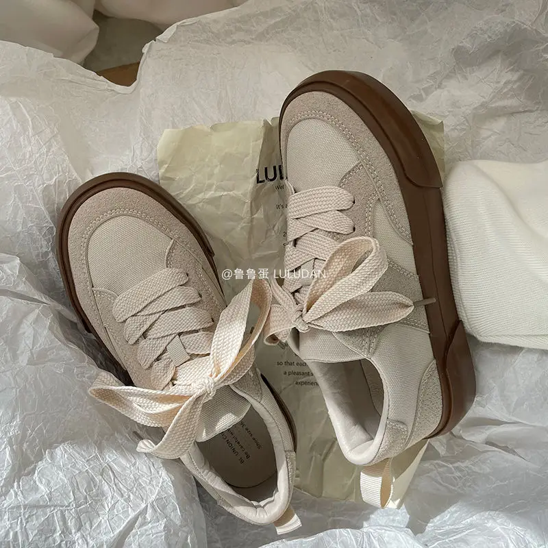 

HOUZHOU Platform Vulcanize Canvas Korean Women Sneakers 2022 New Spring Flat Casual Vintage Running Sports Shoes Tennis Fashion