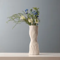 Ceramic Art Tall Vase White Nordic Flower Novelty Decorative Vases Nordic Modern Flower Artificialtable Wazony Home Decor Item