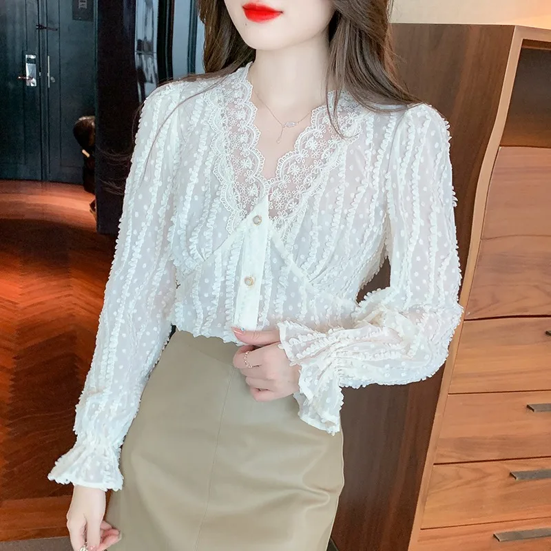

Women Tops 2023 Autumn New French Style V-neck Lace Shirt Elegant Apricot Blouse Long Flare Sleeve Button Clothes Blusas 29523