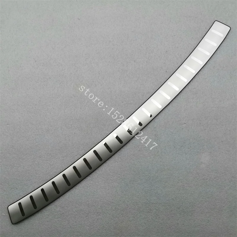 

Car Styling for Volkswagen Tiguan MK2 2017-2021 REAR OUTER BUMPER PROTECTOR TRIM DOOR SILL SCUFF COVER PLATE ACCESSORIES