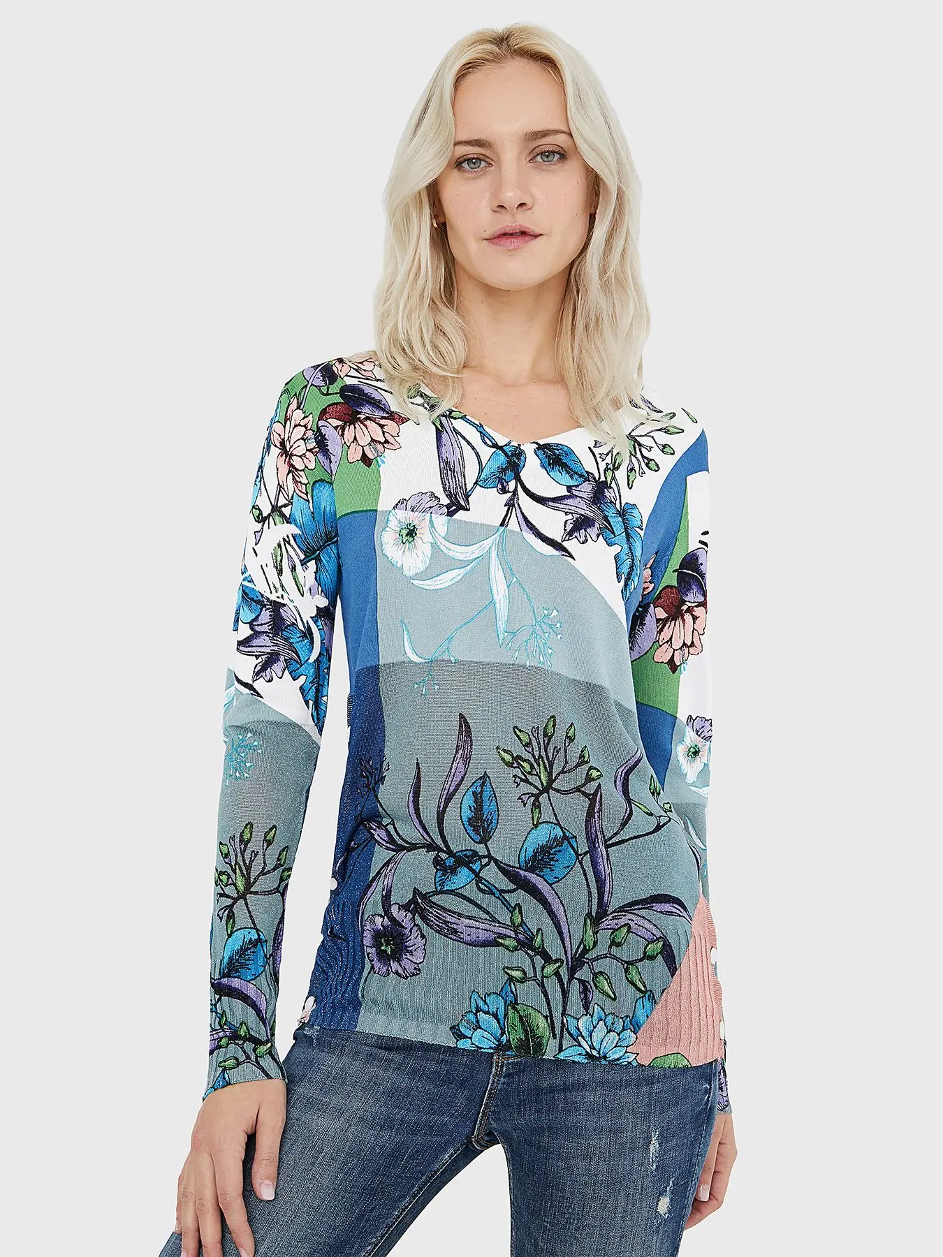 

Spain 2023 summer new women's asymmetric Flower Printed sweater
