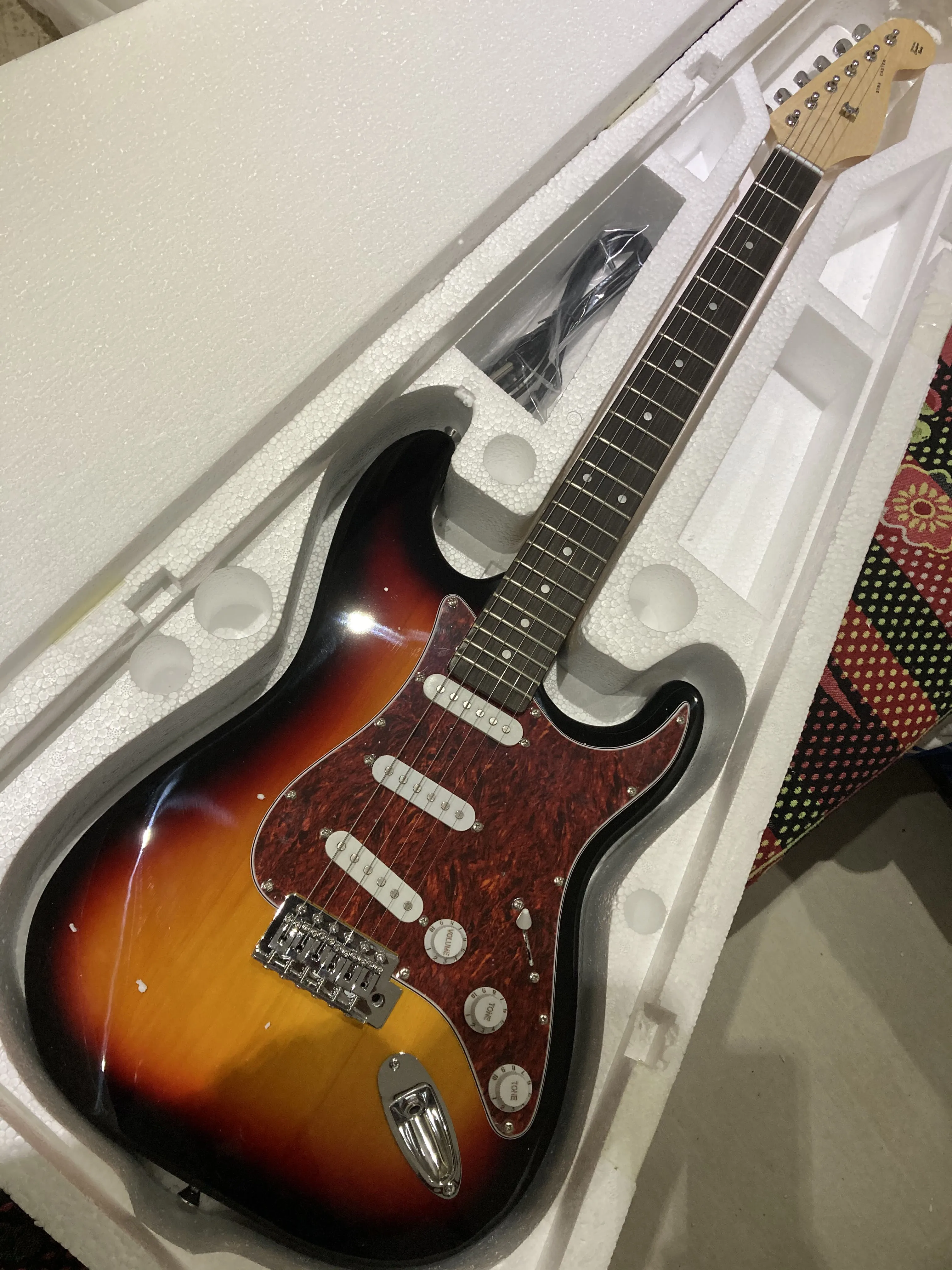 

Musical Instruments Big sales Rosewood fingerboard custom body electric guitar Sunburst color in stock Same in real photos 2024