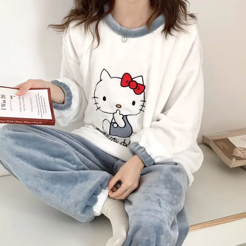 

Kawaii Sanrios серия аниме Hello Kitty осень зима Instagram плюшевый утолщенный Facecloth теплый домашний костюм для беременных рождественские подарки